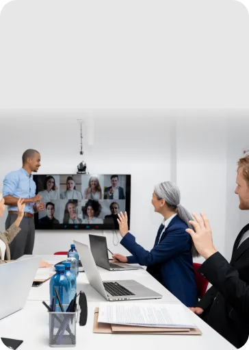 Synchronized client engagement