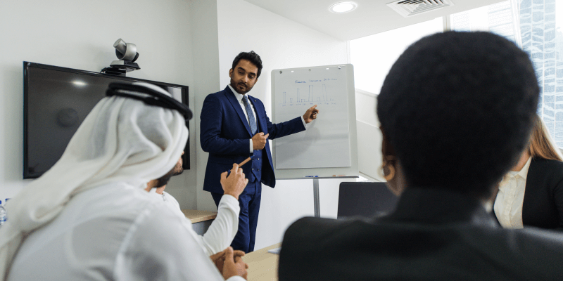 Expatriate investor prospecting that targets relocation and investment markets
